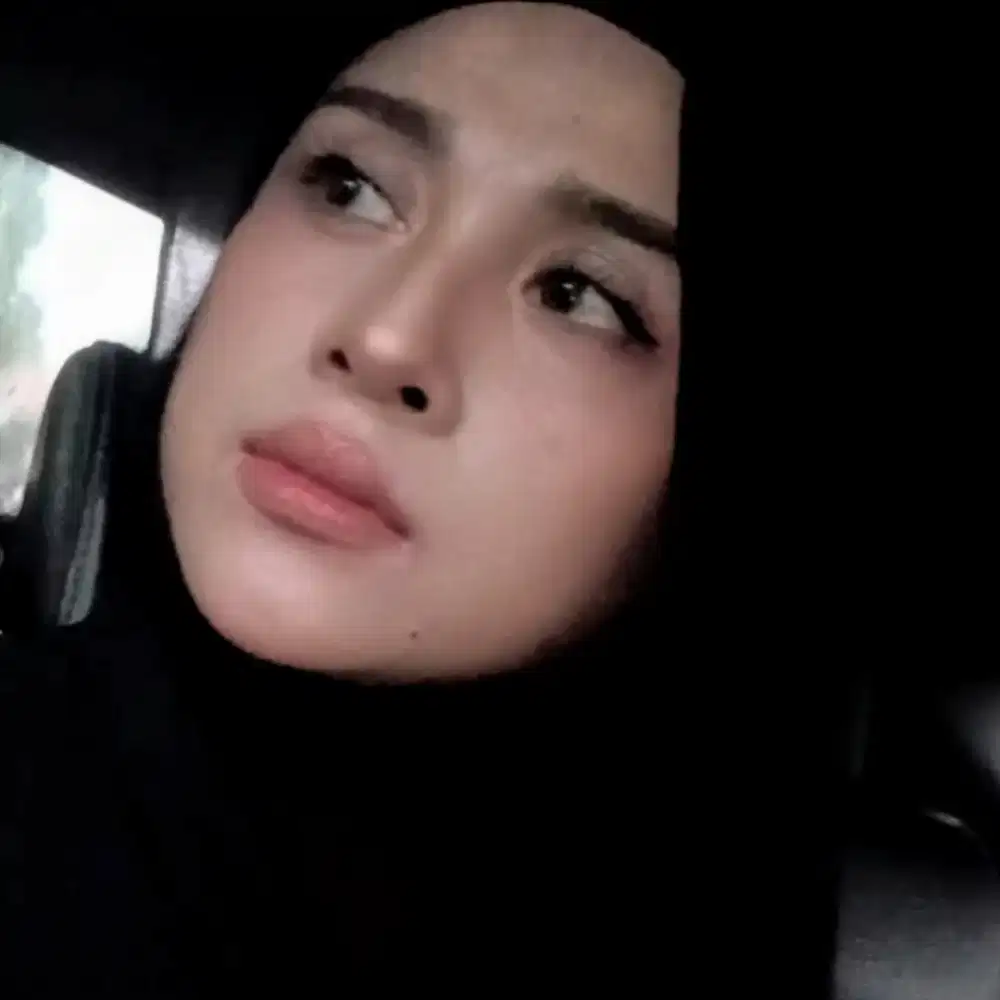 Saya mencari pekerjaan yang halal dan jelas ya.