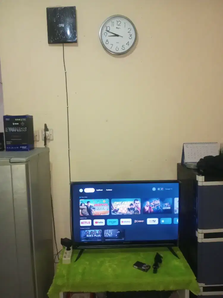 Sharp 32 inch smart tv