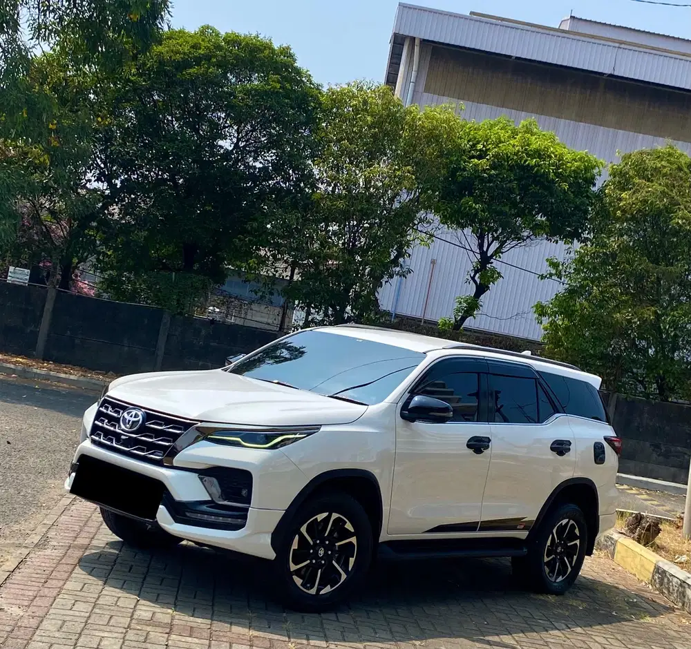 Pjk Pjg 07/27 | Toyota Fortuner VRZ 2.8 GR AT 2022 ISTIMEWA