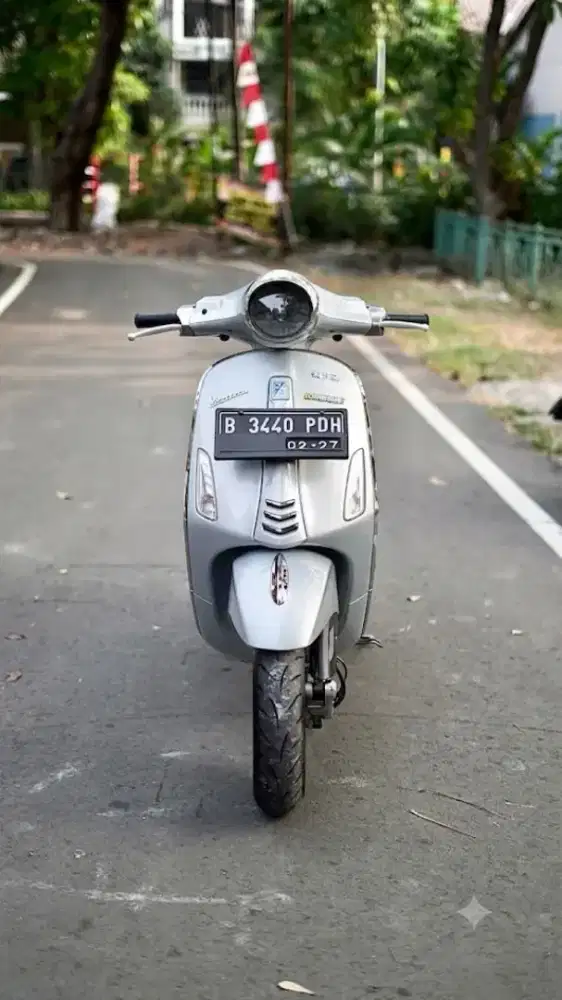 VESPA PRIMAVERA 150 IGET 2016 GREY - TERMURAH SEINDONESIA