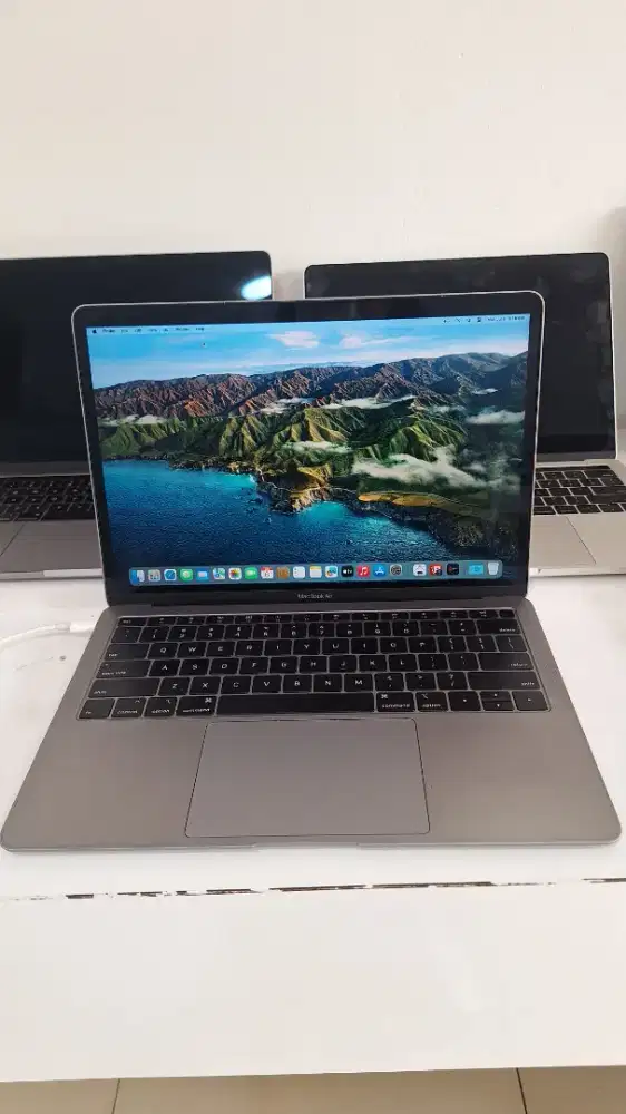 MACBOOK AIR 2019 i5 13 16/512 GB