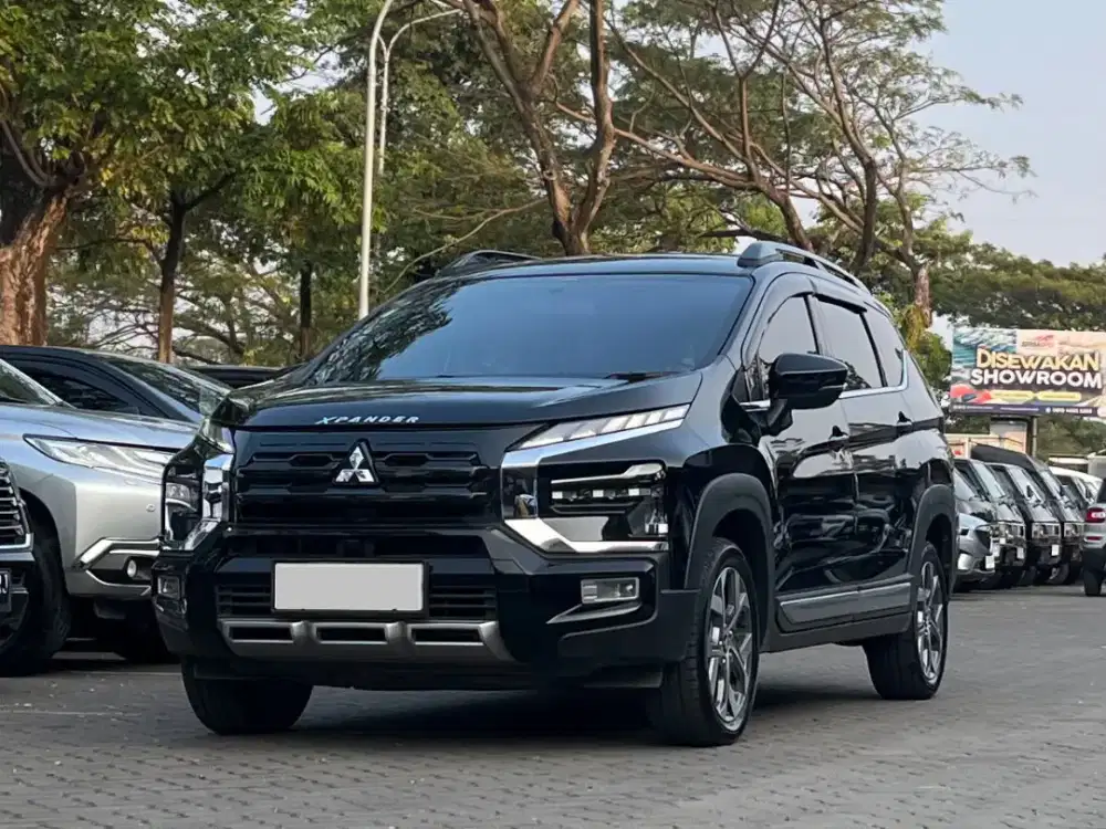 LIKE NEW 12RB ‼️ MITSUBISHI XPANDER CROSS PREMIUM 2023 AT HITAM