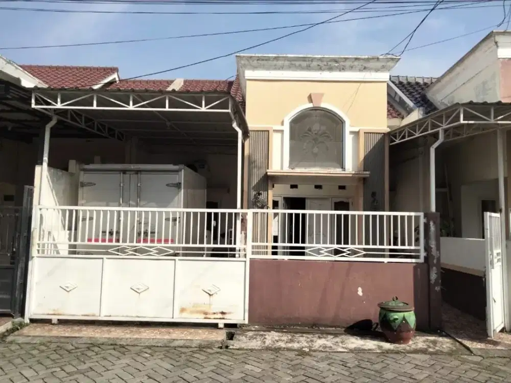 Dijual Rumah Balas Klumprik Surabaya