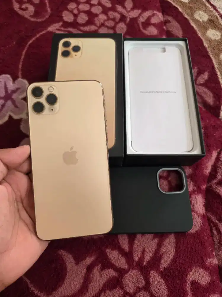 iphone 11 pro max 256gb resmi inter permanenen,imei permanen kyk iBox