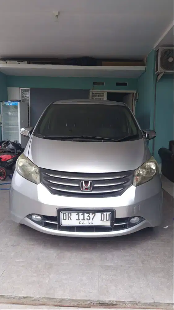 Jual Honda Freed PSD 2010