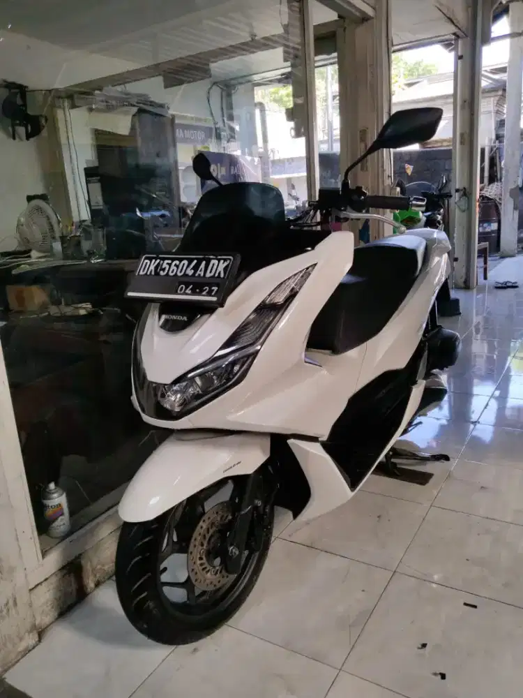 Honda PCX 160 CC thn .2022 cash Bali dharma motor