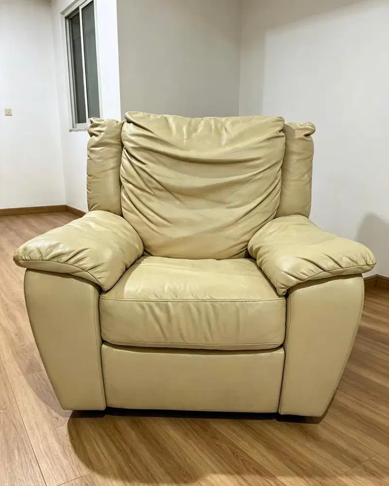 Sofa Recliner Natuzzi Italian Full Leather Genuine ( Kulit Sapi Asli )