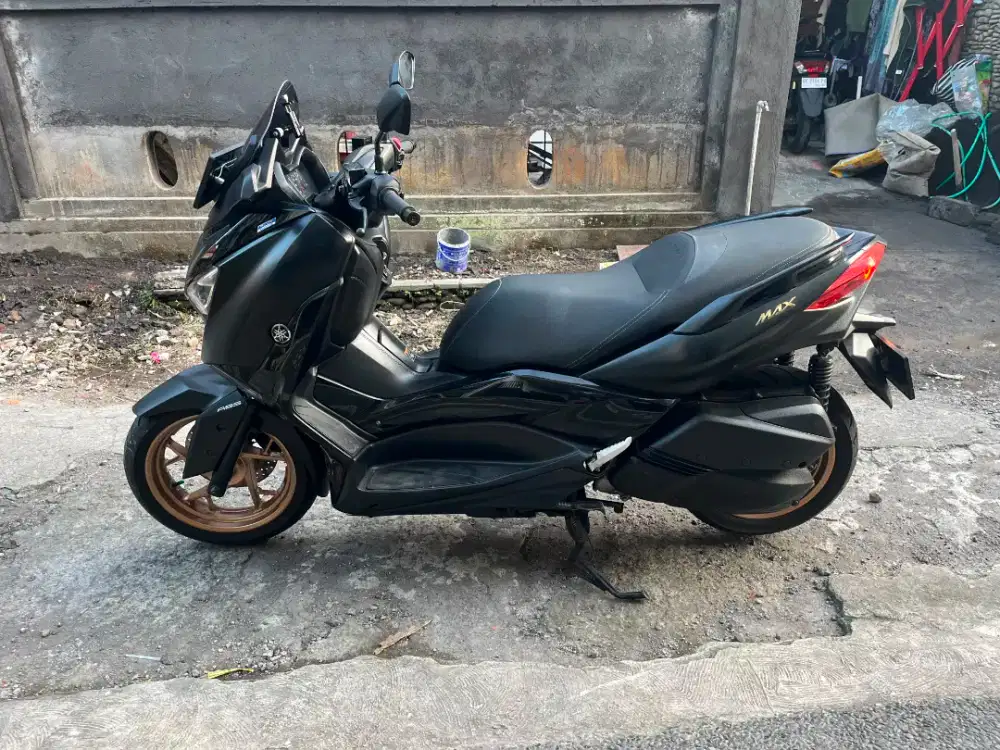 Yamaha. x max.  250 CC thn. 2022 Surg lengkap