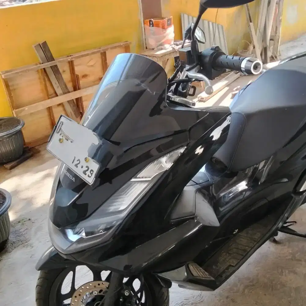 DI JUAL HONDA PCX 160 th2024 akhir/Desember