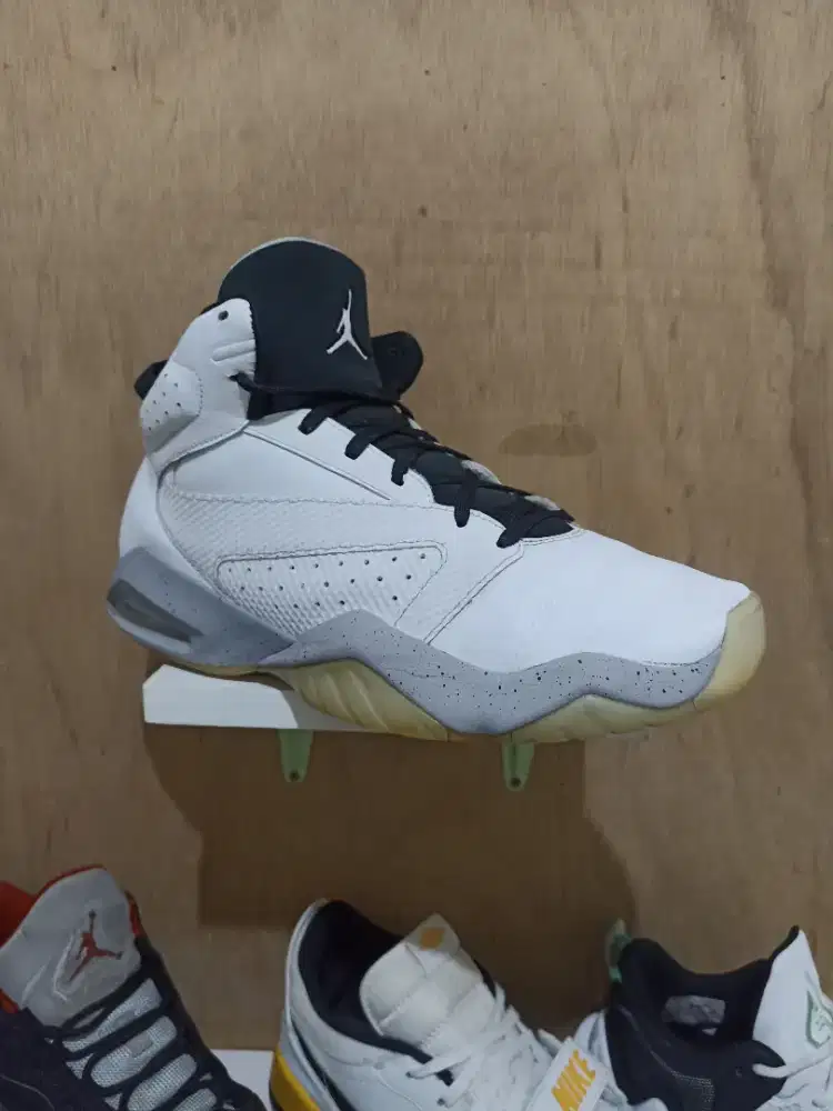 SEPATU NIKE AIR JORDAN LIFT OFF SIZE 46