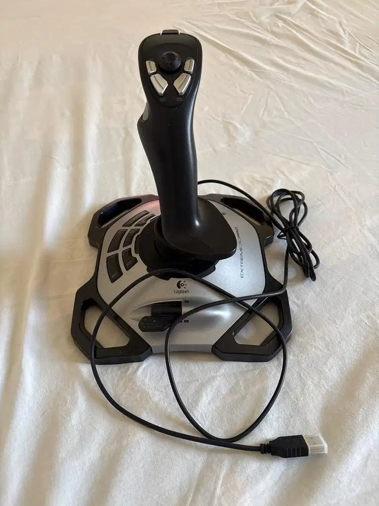 Logitech Extreme 3D Pro