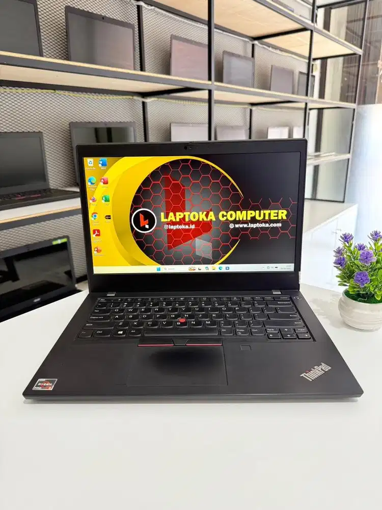Di jual lenovo thinkpad ryzen 5 pro 5650u ram 8gb