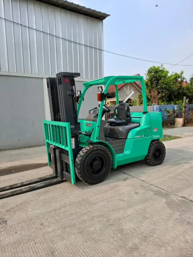 Forklift Mitsubishi 4 Ton,Matic,Tiang Threelift 4,3 Meter,Tahun 2020