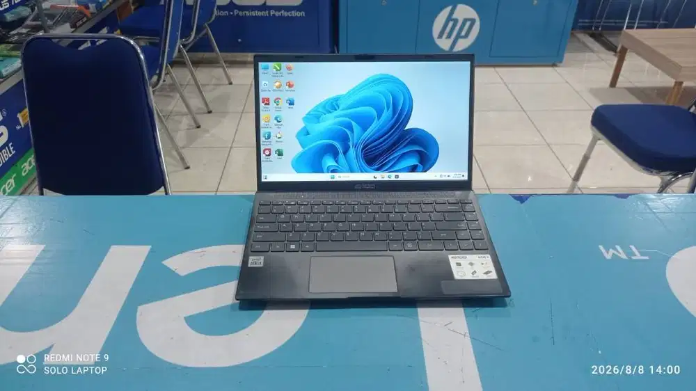 AXIOO HYPE 3 CORE i3 GEN 10 RAM 8GB SSD 512GB DESAIN ELEGAN