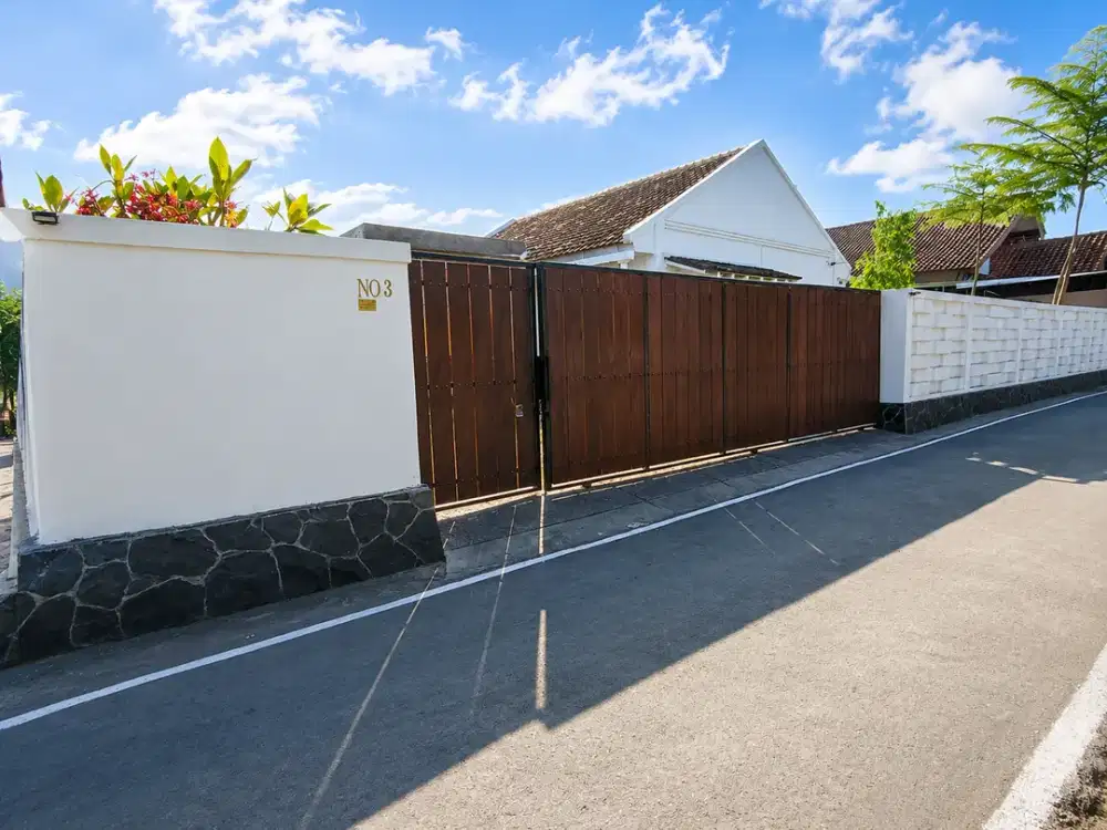 Dijual Rumah Home Stay Asri Bergaya Vintage Dekat Stasiun Kereta Purwokerto