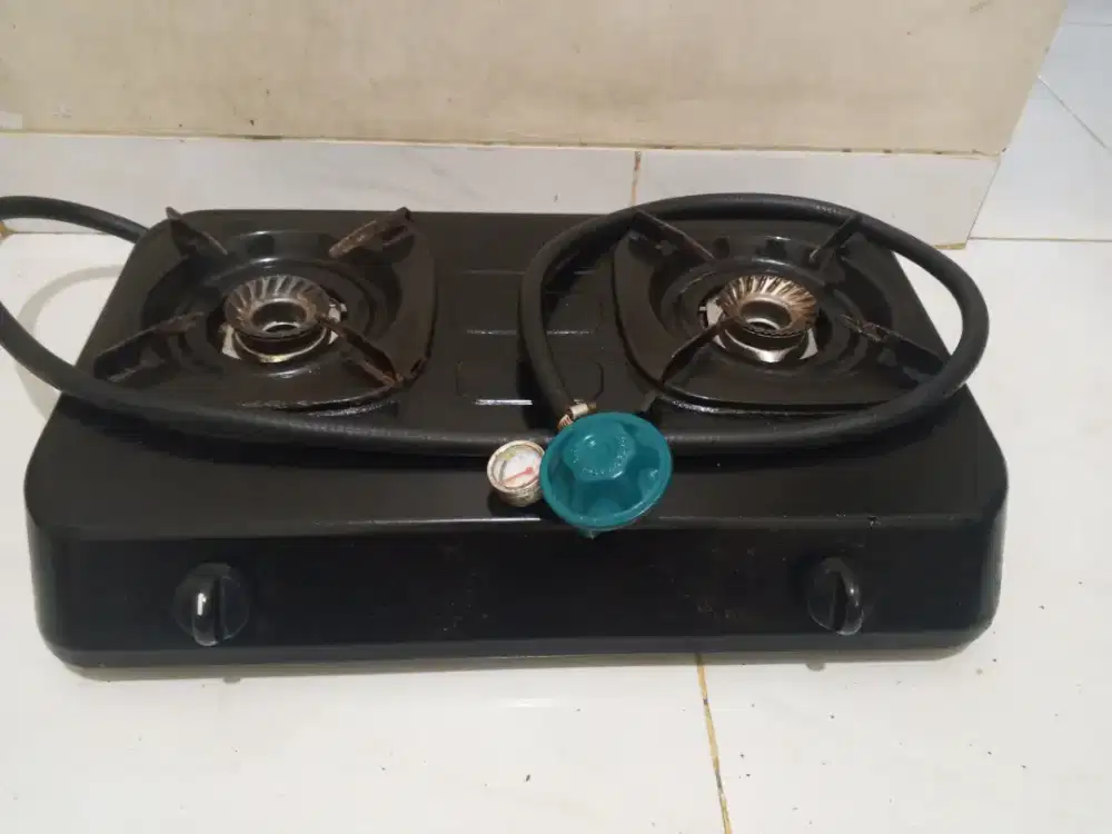 Kompor gas Rinnai 2 tungku + selang regulator
