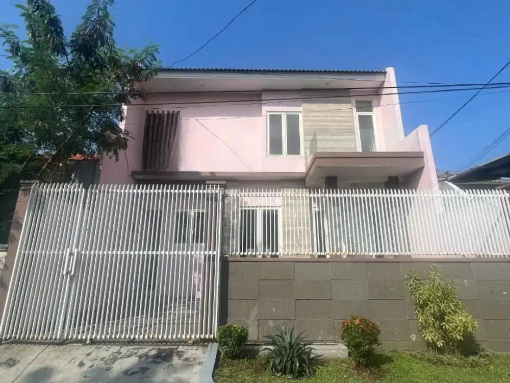 Dijual Rumah Siap Huni Lokasi Semolowaru elok