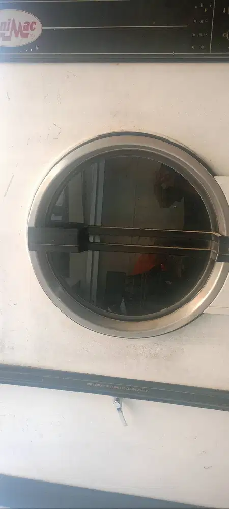 Lowongan laundry
