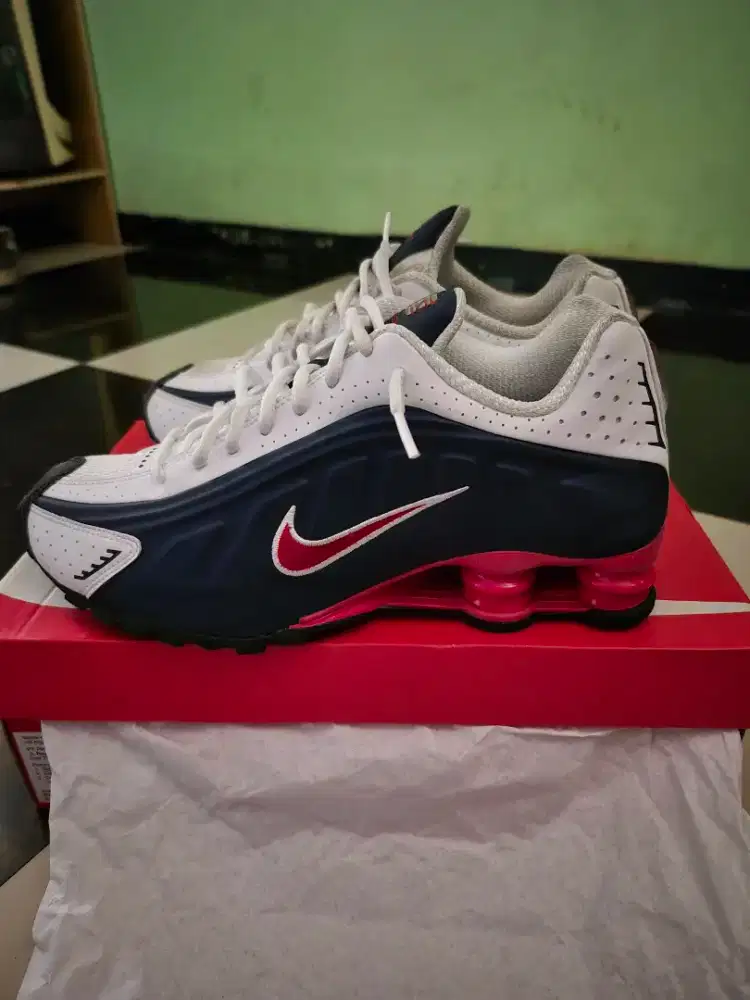 Nike Shox r4 Midnight Navy/Gym Red/Metallic Silver Original
