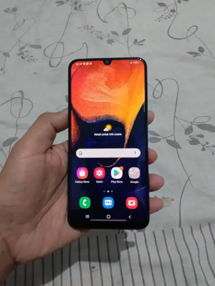 A50 amoled (Samsung)