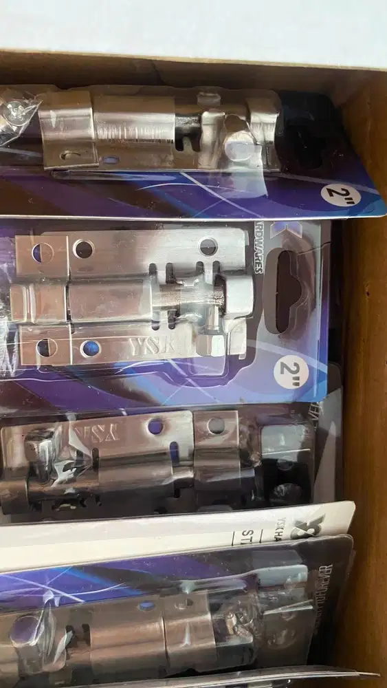Grendel Slot Pintu 2 inch sudah termasuk skrup