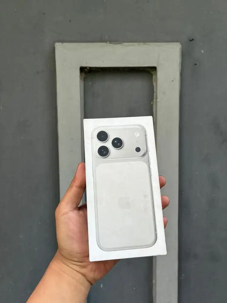iphone 17 Pro 256gb iBox
