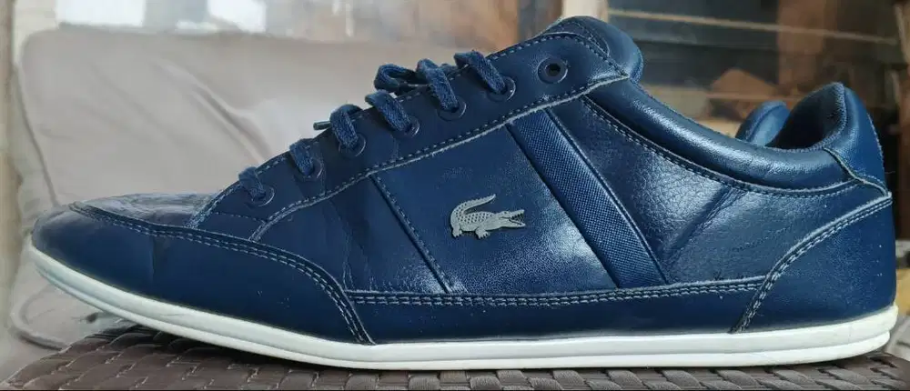 Sepatu original Lacoste size 43