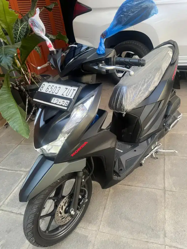 DIJUAL CEPAT HONDA BEAT DELUXE GRESS