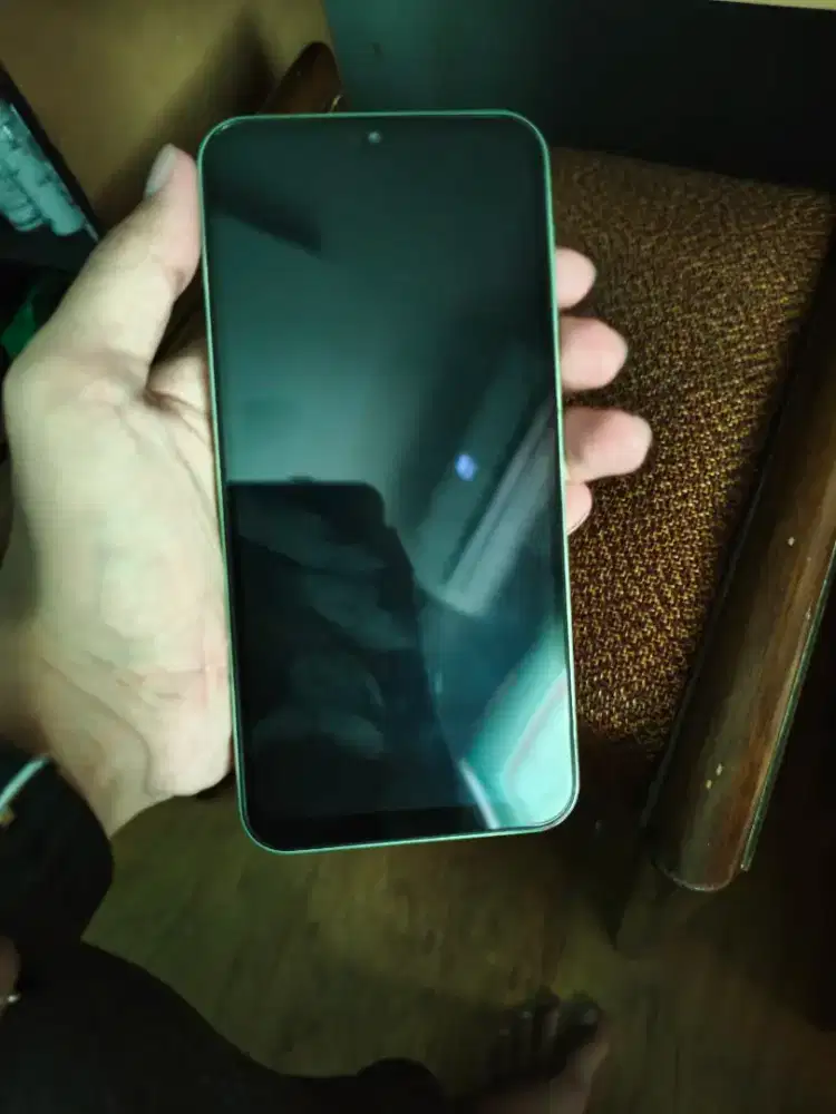 samsung A24 8/128 second