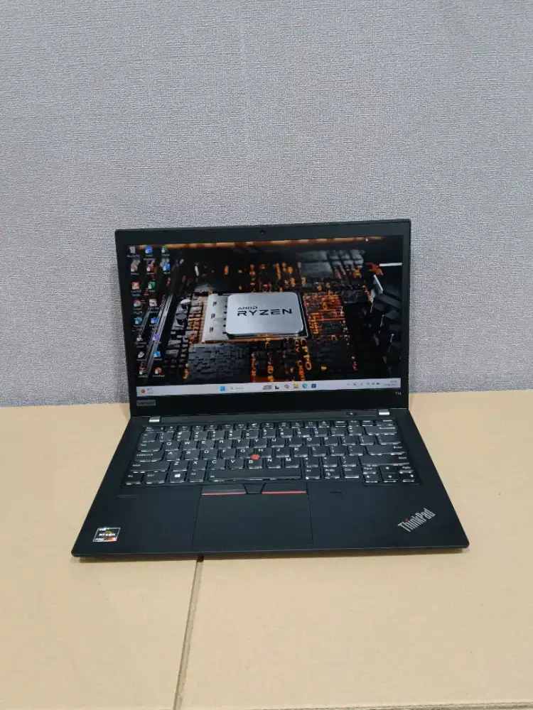 Lenovo Thinkpad T14 Ryzen 5 pro 4650u