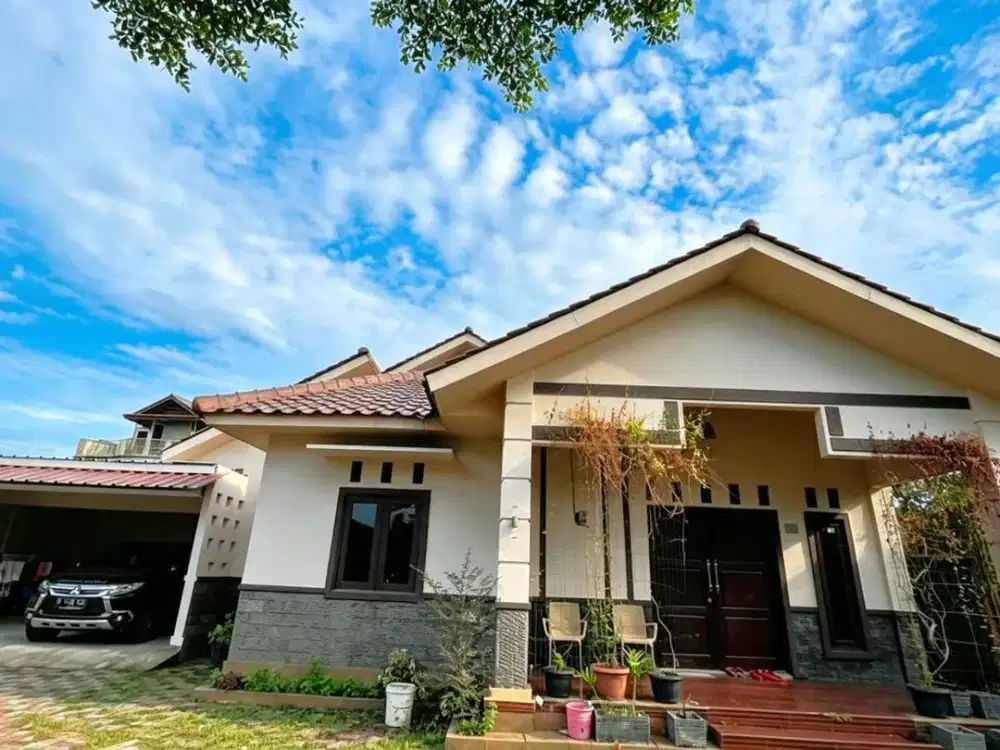Tanah Luas 554 m²! Rumah Strategis Medan Satria Bekasi | SHM | 5,5 M