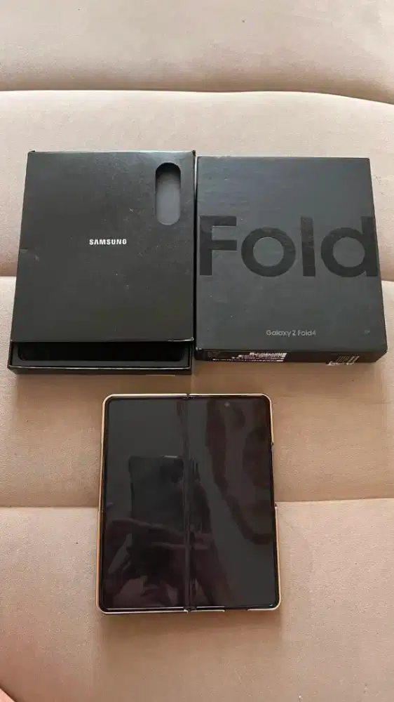 Samsung Z fold 4 256GB Sein