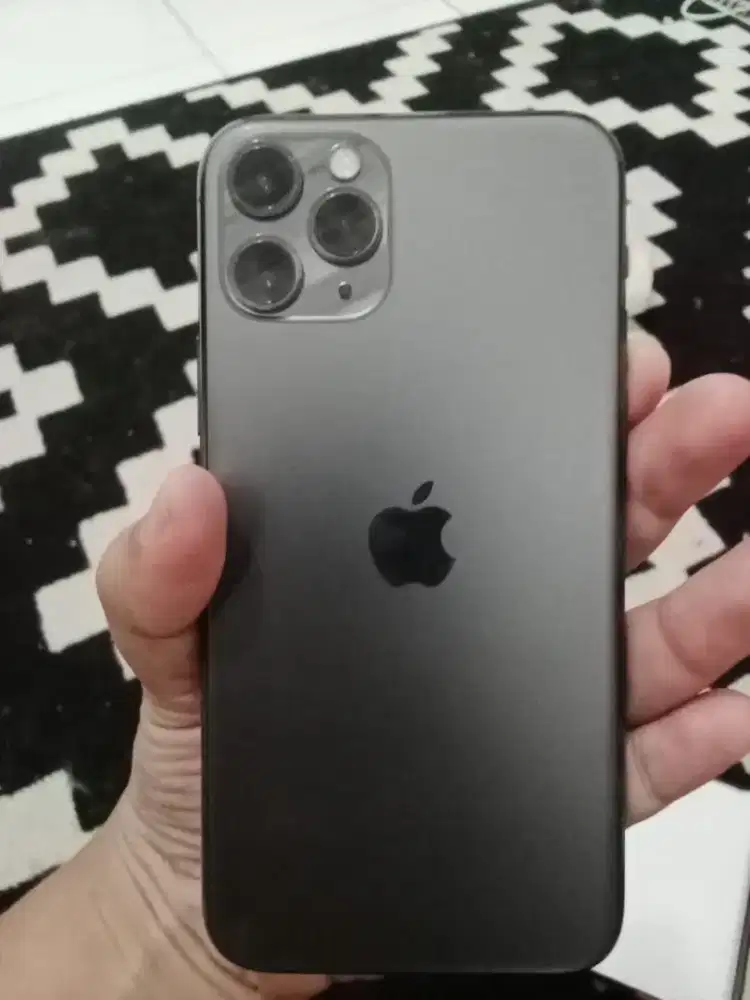 iPhone 11 pro 64gb