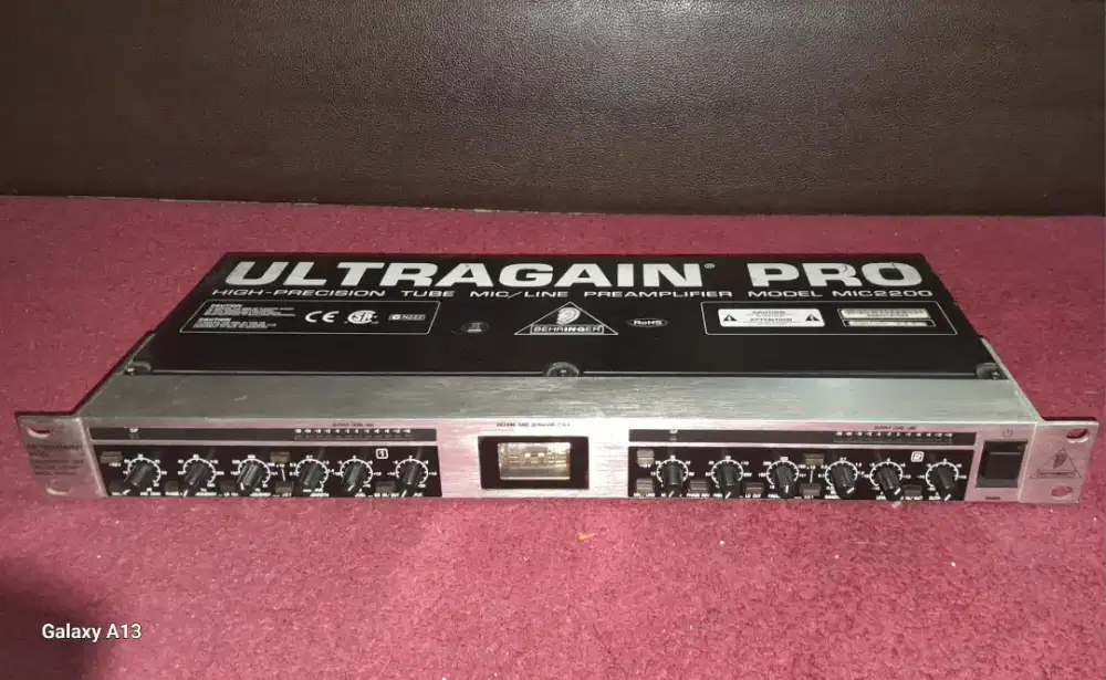 Behringer Ultragain preamplifier