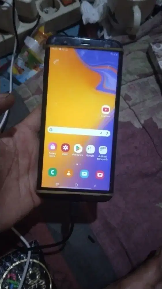 Samsung J4+ plus