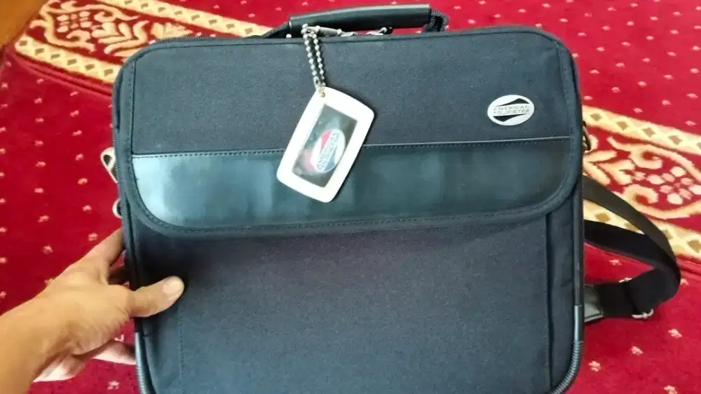 Tas laptop jas import