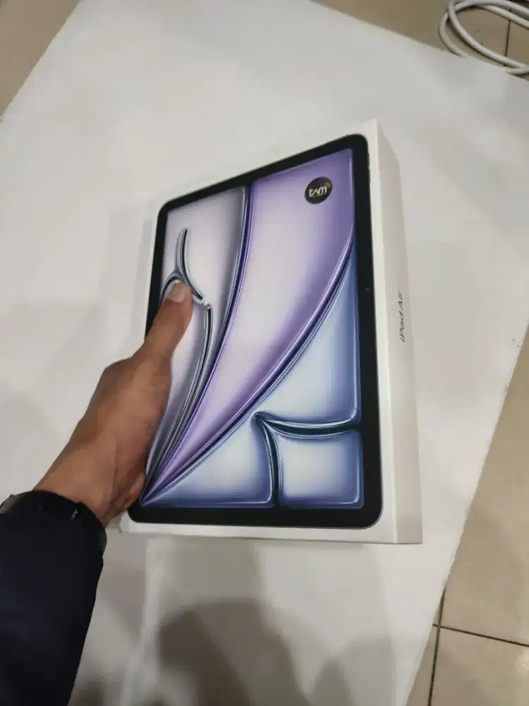 NEW ipad air m8  11 inch 128 gb garansi 1tahun ibox