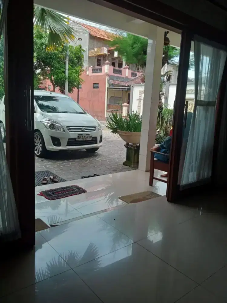 Mobil Ertiga tahun 2013