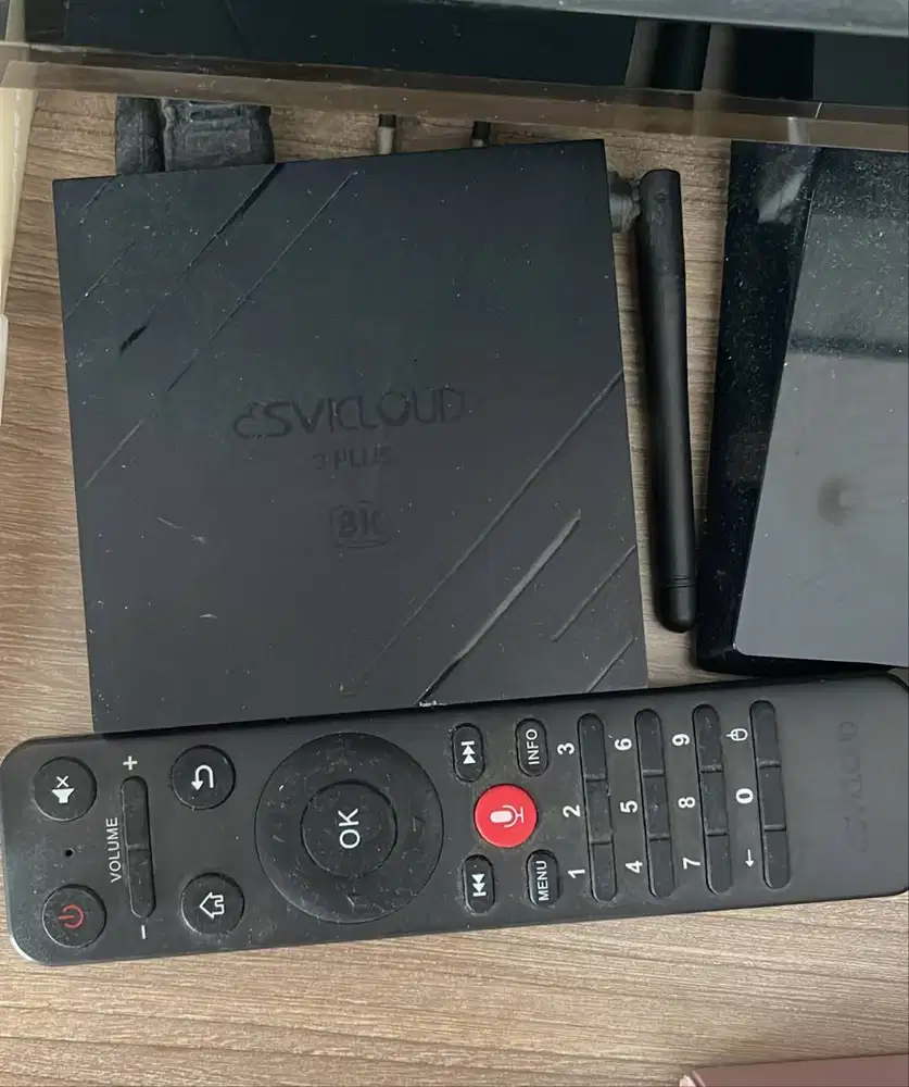 Android Smart TV Box SVICLOUD 3 Plus 8K + Remote Original