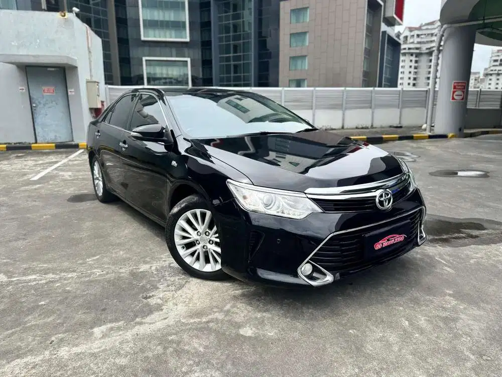 Toyota Camry V 2.5 AT 2018 Automatic