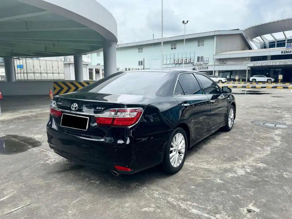 Toyota Camry 2018 Bensin