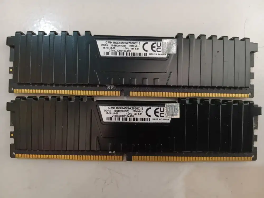 CORSAIR VENGEANCE LPX DDR4 16GB (2×8GB) 2666MHz CL16