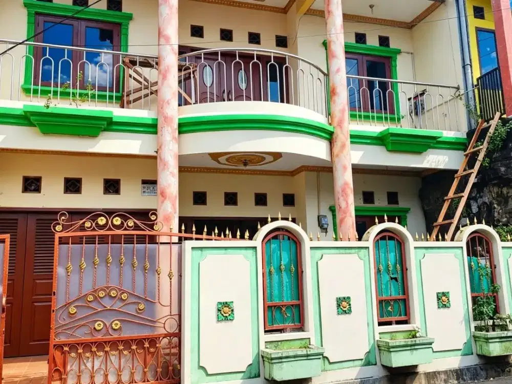 RUMAH PINGGIR JALAN DI PENGGILINGAN CAKUNG | DEKAT STASIUN KLENDER | 1,6 M