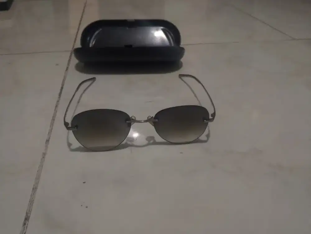 Kacamata plus merk Gucci embos