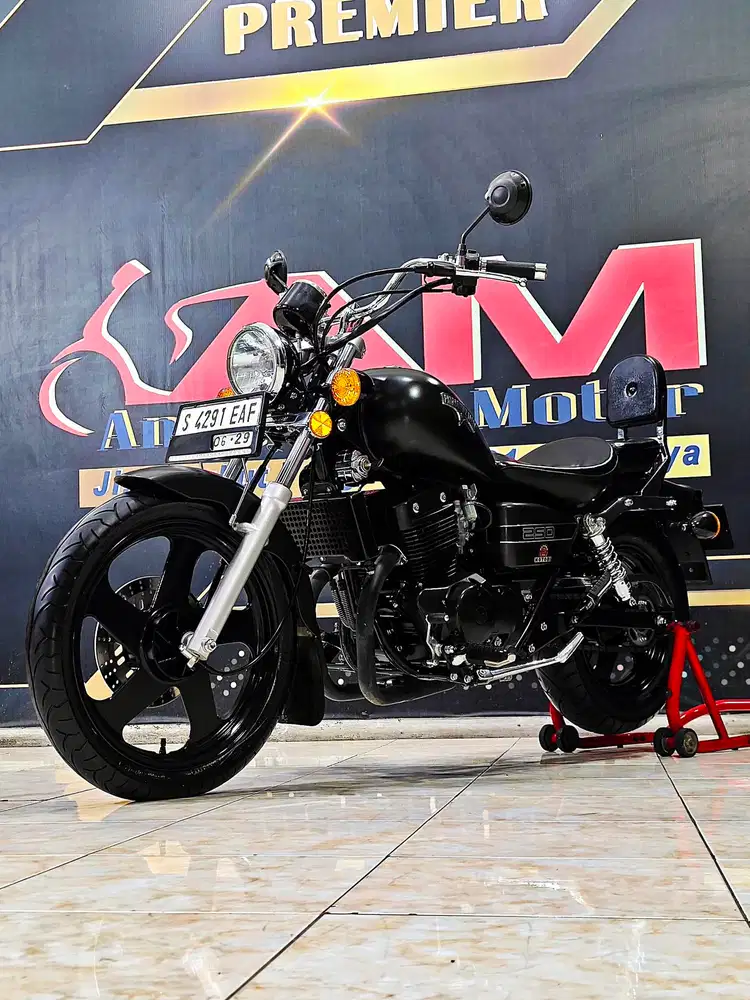 Benelli PE 250cc 2cilider odo.3rb th.2024 karbu.Anugerah motor rungkut