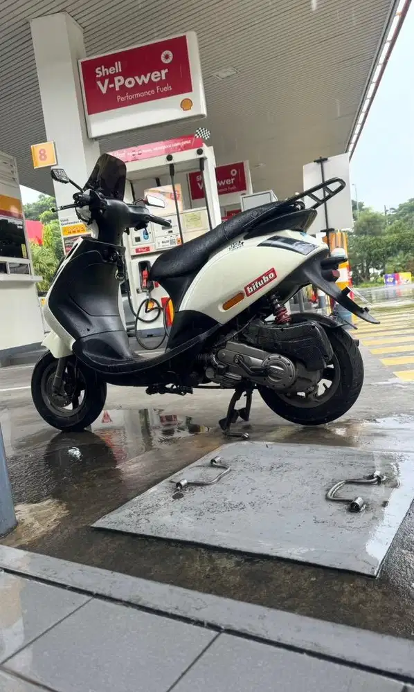 Piaggio zip tahun 2011