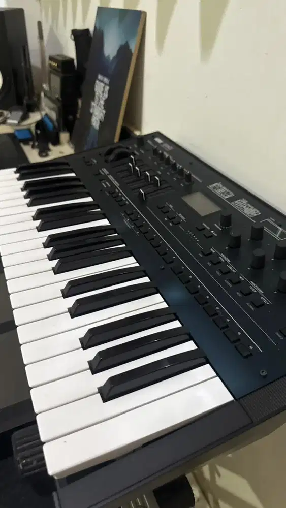 Korg Opsix Synthesizer Second Kondisi Mulus