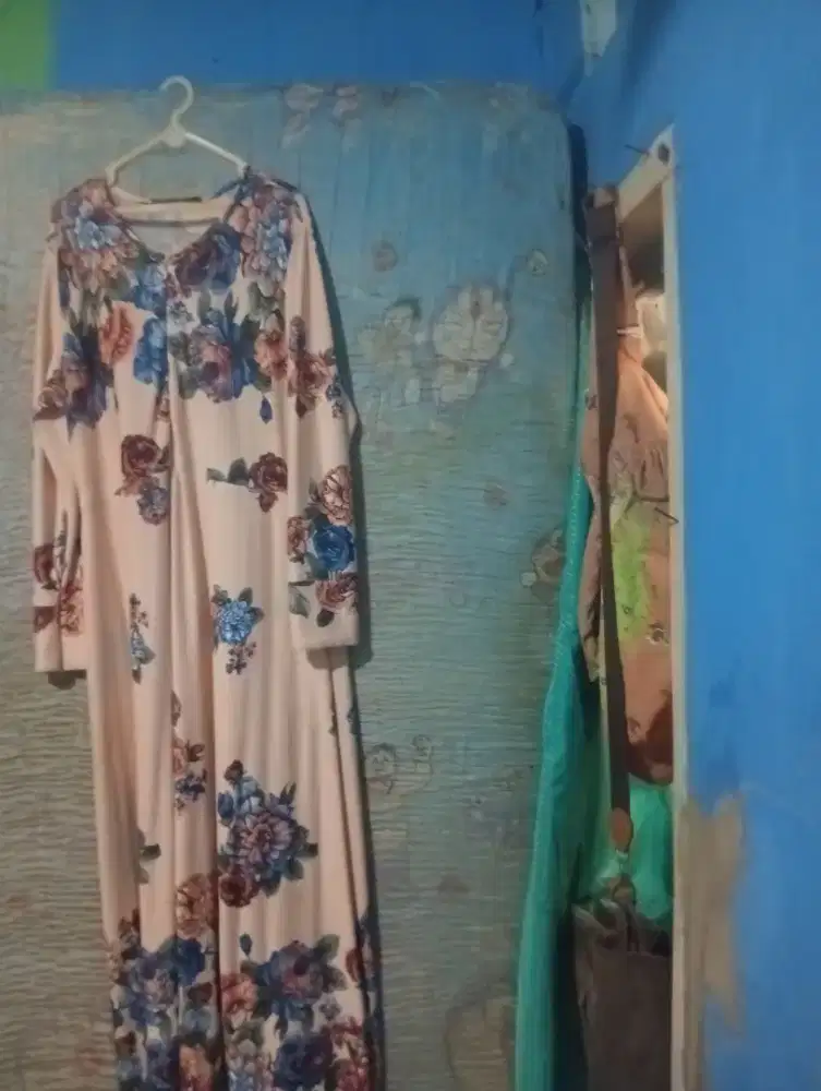 Baju gamis wanita