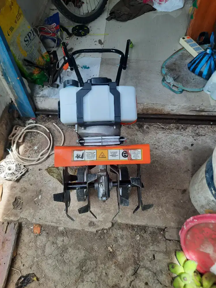 Alat bajak tanah mini di jual