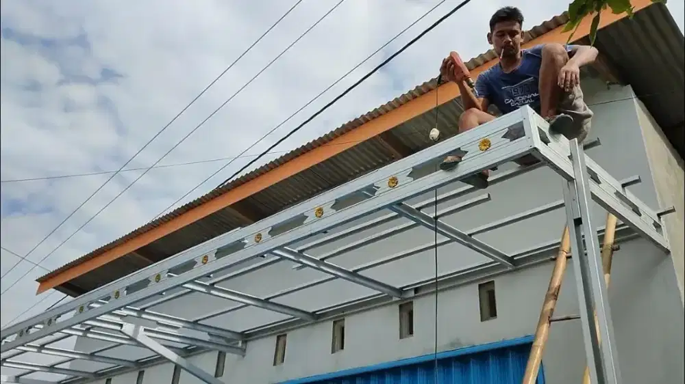 Kanopi baja ringan & galvalum terpasang